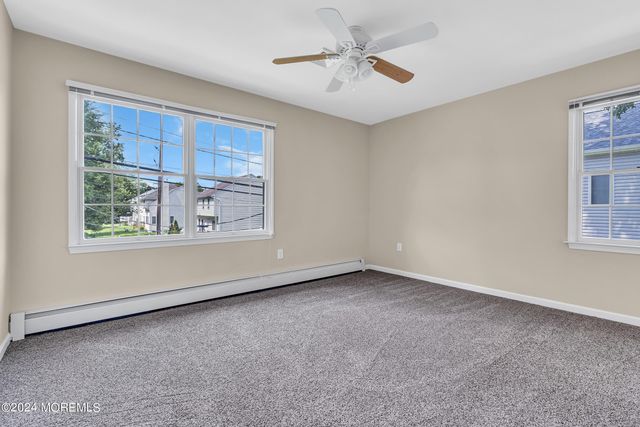 994 Feather Bed Lane, Edison, NJ 08820