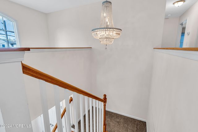 994 Feather Bed Lane, Edison, NJ 08820
