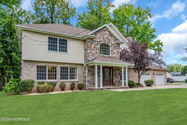 994 Feather Bed Lane, Edison, NJ 08820