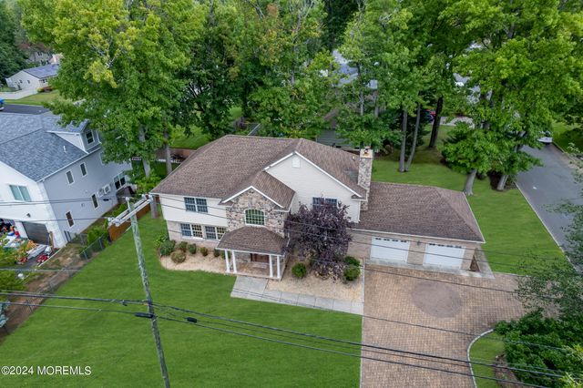 994 Feather Bed Lane, Edison, NJ 08820