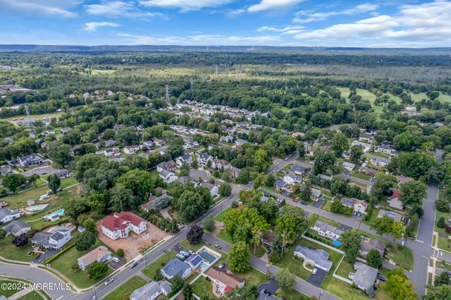 994 Feather Bed Lane, Edison, NJ 08820