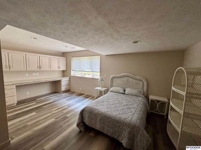 3236 N 159 Avenue, Omaha, NE 68116