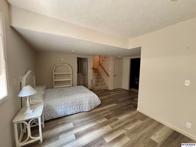 3236 N 159 Avenue, Omaha, NE 68116