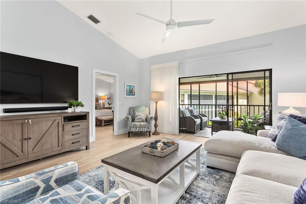 569 Serendipity DR # 569, Naples, FL 34108