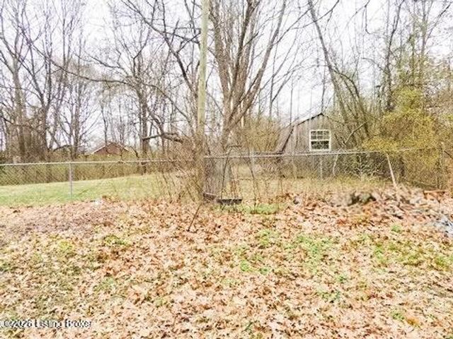 105 Andrea Ct, Bardstown, KY 40004