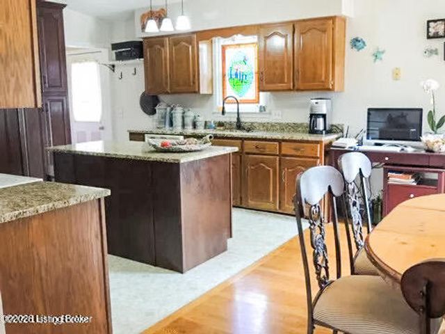 105 Andrea Ct, Bardstown, KY 40004