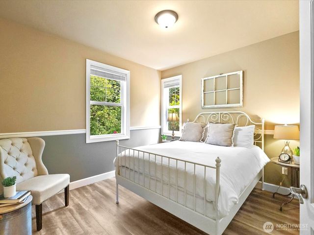 33606 NE Lake Joy Road, Carnation, WA 98014