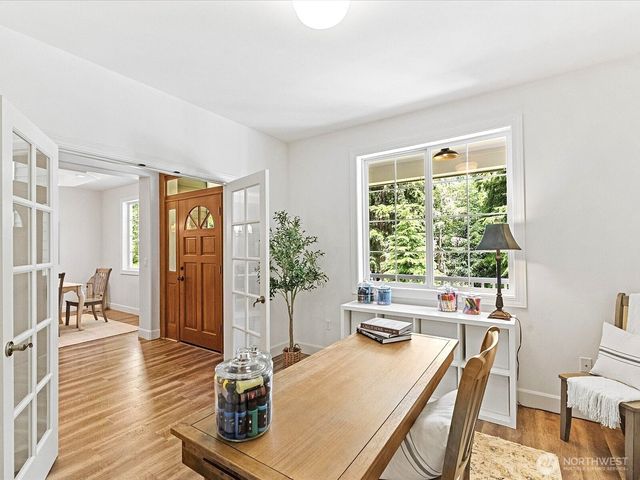 33606 NE Lake Joy Road, Carnation, WA 98014