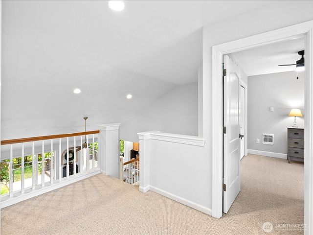 33606 NE Lake Joy Road, Carnation, WA 98014