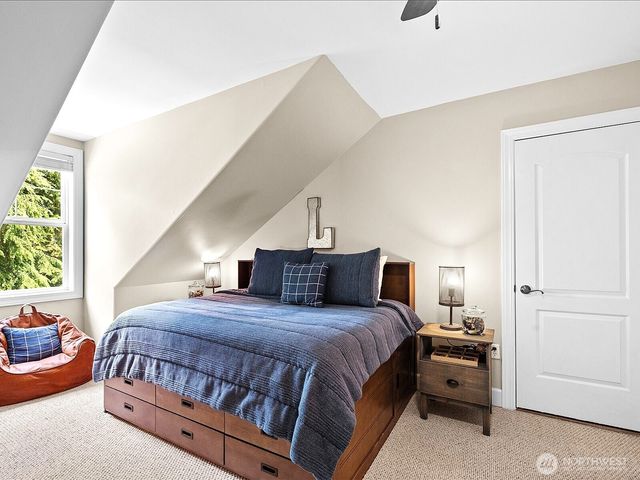 33606 NE Lake Joy Road, Carnation, WA 98014