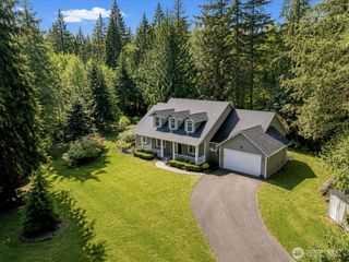 33606 NE Lake Joy Road, Carnation, WA 98014