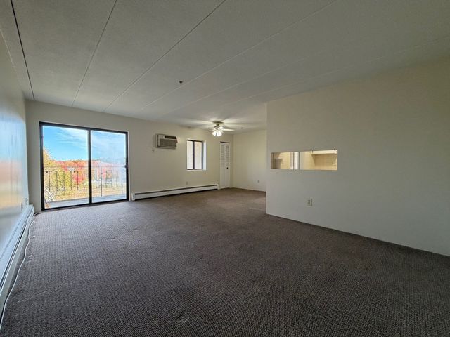 157 Franklin St. E4, Stoneham, MA 02180