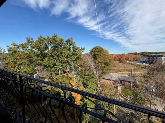 157 Franklin St. E4, Stoneham, MA 02180