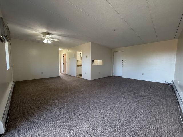 157 Franklin St. E4, Stoneham, MA 02180