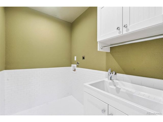 50 S Yukon St, Lakewood, CO 80226