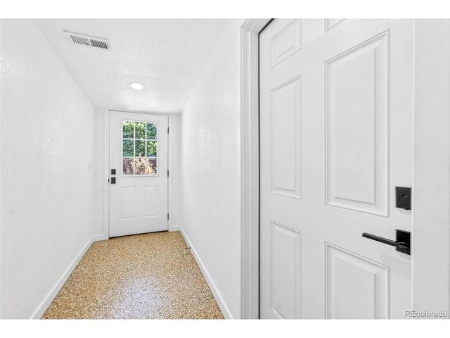 50 S Yukon St, Lakewood, CO 80226
