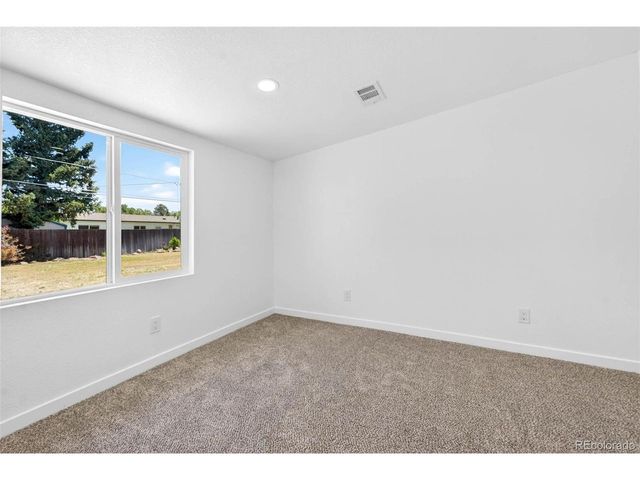 50 S Yukon St, Lakewood, CO 80226