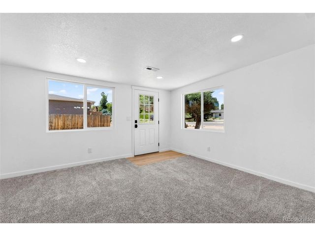 50 S Yukon St, Lakewood, CO 80226