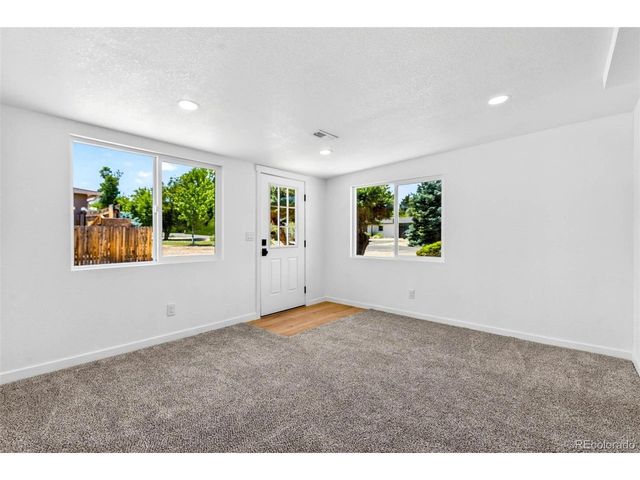 50 S Yukon St, Lakewood, CO 80226