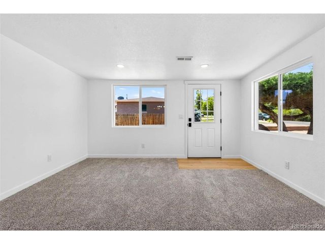 50 S Yukon St, Lakewood, CO 80226