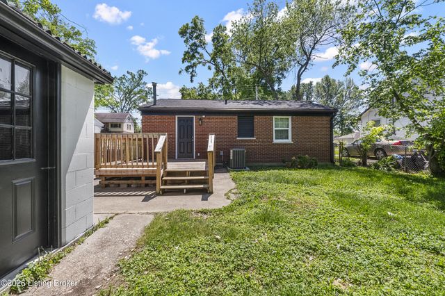 2609 Thomas Ave, Louisville, KY 40216