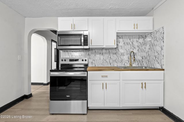 2609 Thomas Ave, Louisville, KY 40216