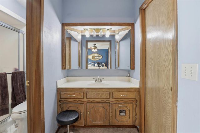 5740 NW 82nd Street, Oklahoma City, OK 73132