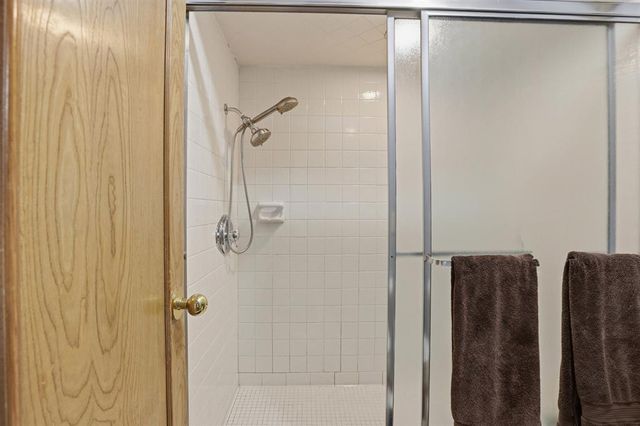 5740 NW 82nd Street, Oklahoma City, OK 73132