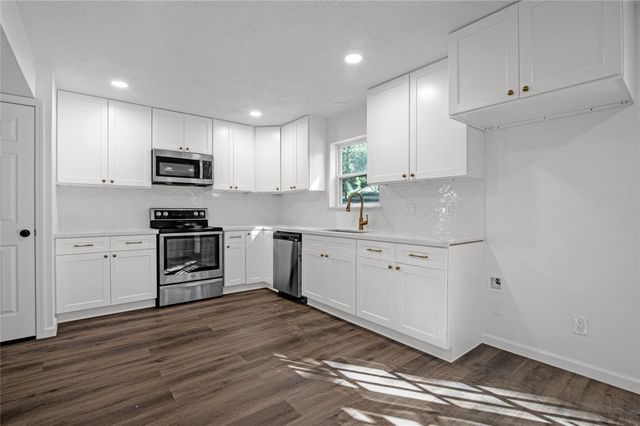 20102 Hickory Wind Drive, Humble, TX 77346