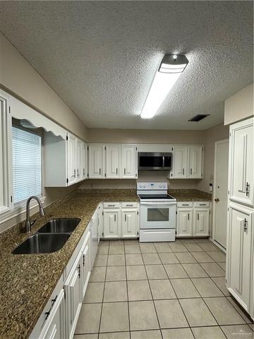 5904 N 28th Lane, Mcallen, TX 78504