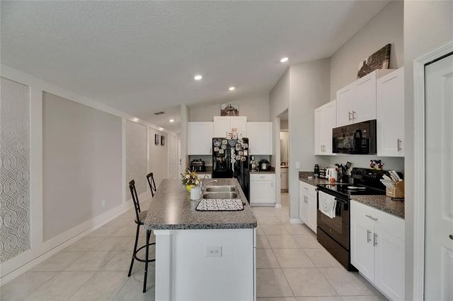 11707 SUNBURST MARBLE ROAD, Riverview, FL 33579