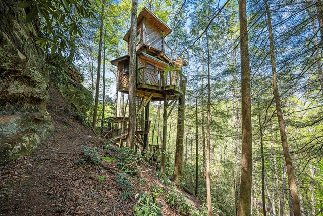 100 Cr-1129, Stanton, KY 40380
