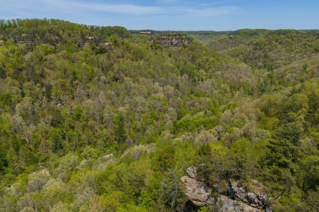 100 Cr-1129, Stanton, KY 40380