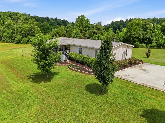 813 Ward Rd, Decatur, TN 37322
