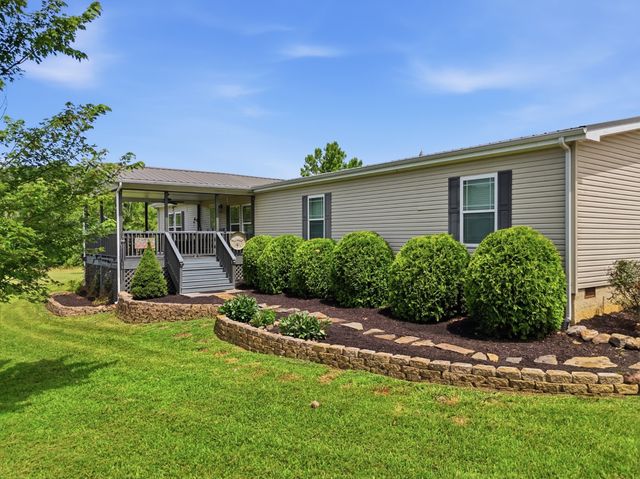 813 Ward Rd, Decatur, TN 37322