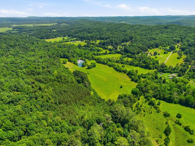 813 Ward Rd, Decatur, TN 37322