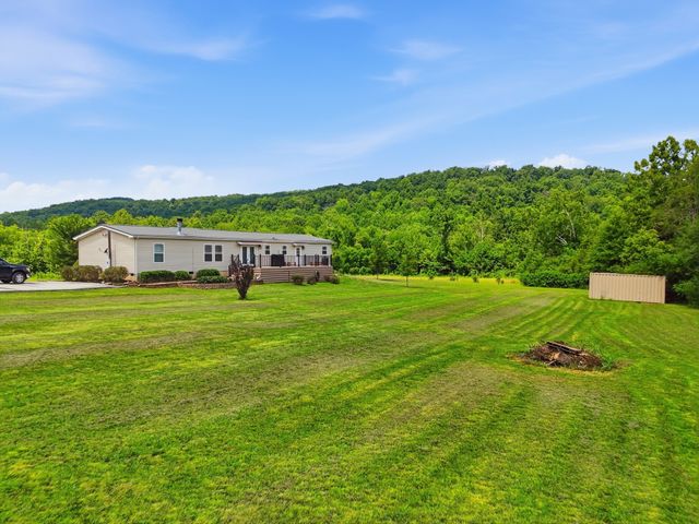 813 Ward Rd, Decatur, TN 37322
