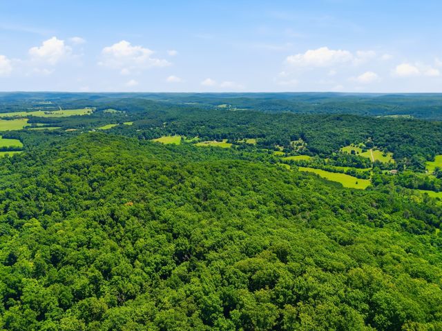 813 Ward Rd, Decatur, TN 37322
