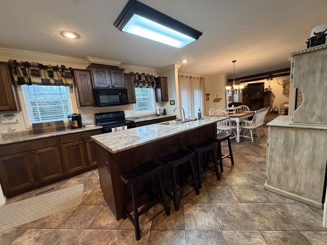 813 Ward Rd, Decatur, TN 37322