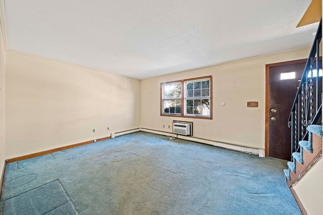 4 Shawsheen Road 2, Lawrence, MA 01843