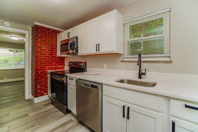 1123-1125 Woodbine St, Stanton Heights, PA 15201