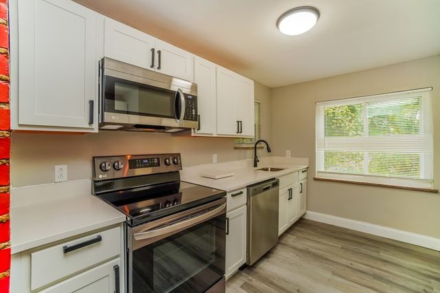 1123-1125 Woodbine St, Stanton Heights, PA 15201