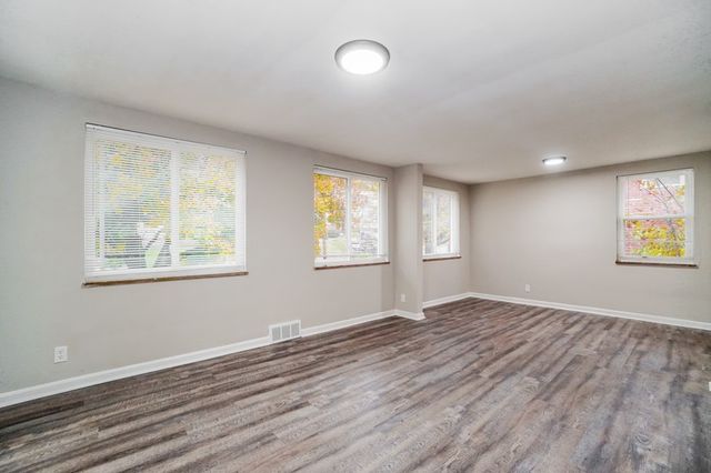 1123-1125 Woodbine St, Stanton Heights, PA 15201