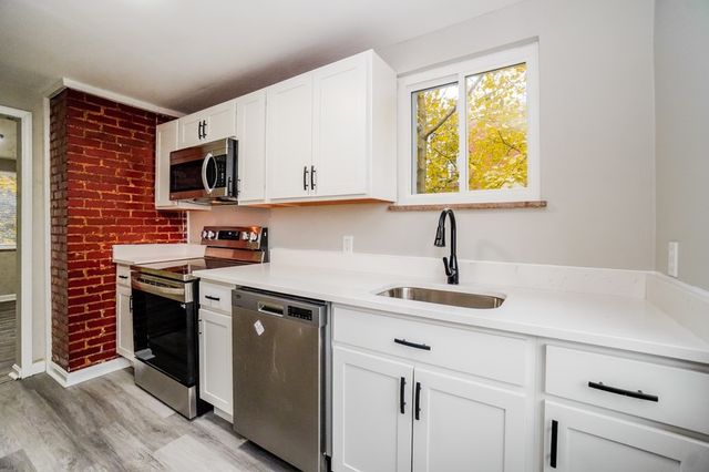 1123-1125 Woodbine St, Stanton Heights, PA 15201