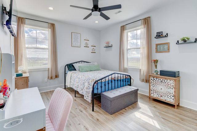 625 Robert Smith Rd, Mcminnville, TN 37110