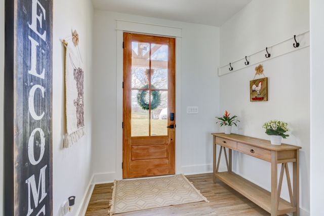 625 Robert Smith Rd, Mcminnville, TN 37110