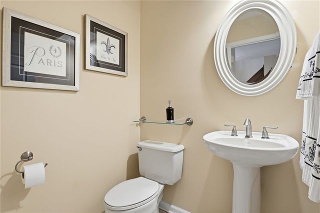 10 Brookline Avenue, Victor, NY 14564