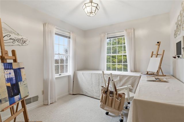 10 Brookline Avenue, Victor, NY 14564