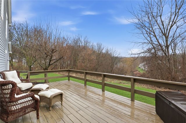 10 Brookline Avenue, Victor, NY 14564