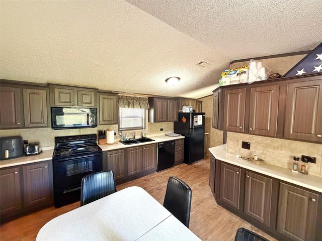 1878 Cr 131, Centerville, TX 75833